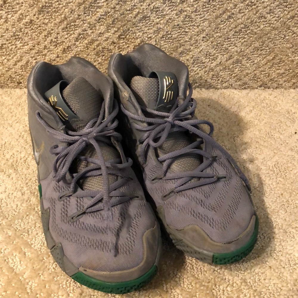 KYRIE 4 City Guardians Basketball Shoe (Nike)